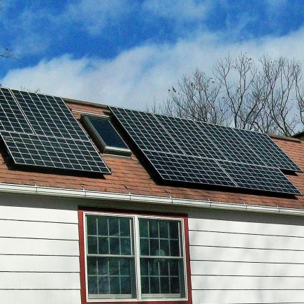 Solar power inverter: benefits and services